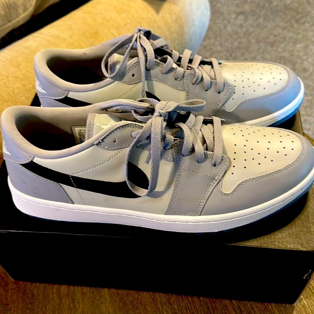 Jordan 1 Retro Low Golf Wolf Grey size 13